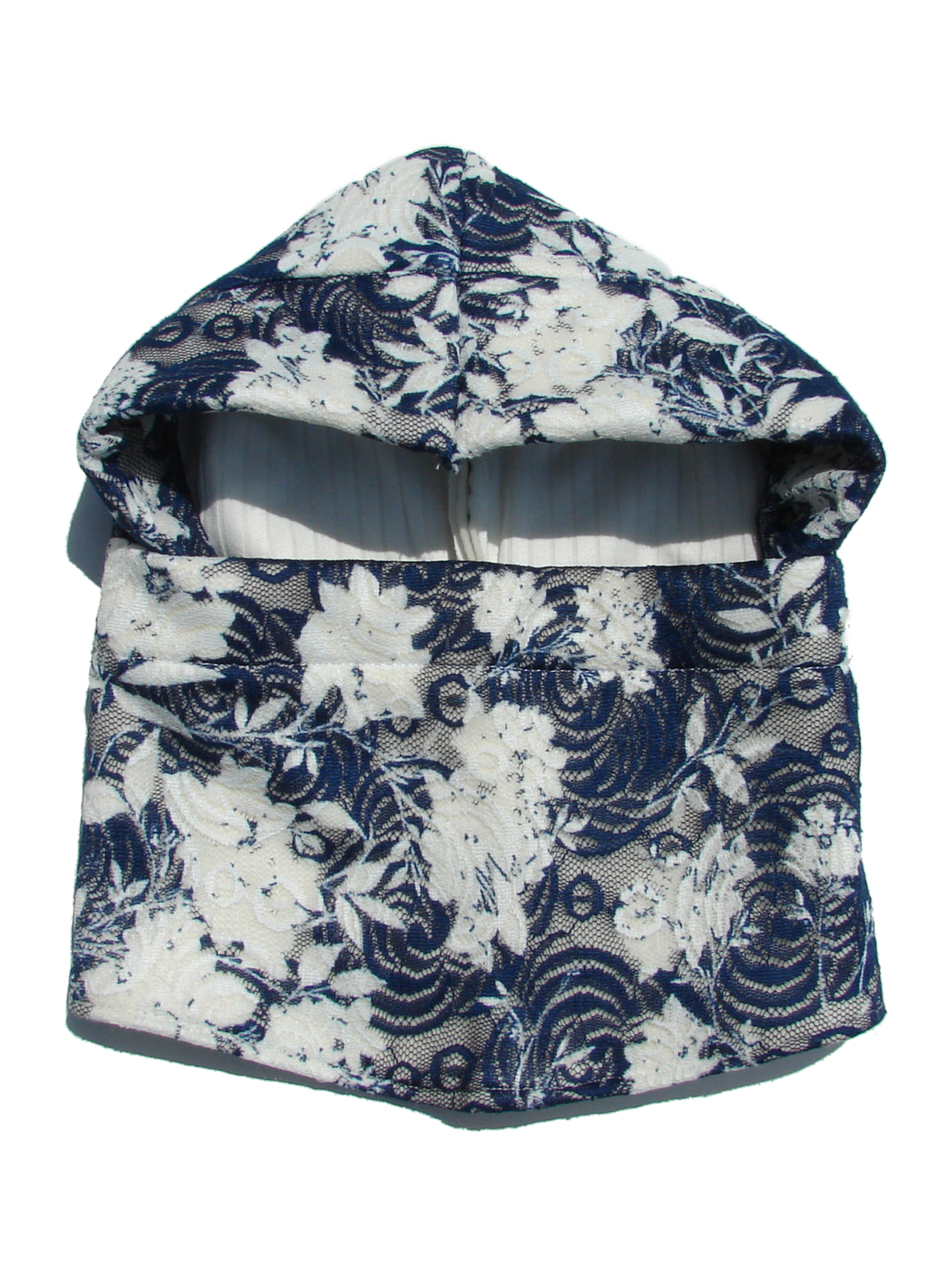 VILLAIN FLORAL LACE HOOD